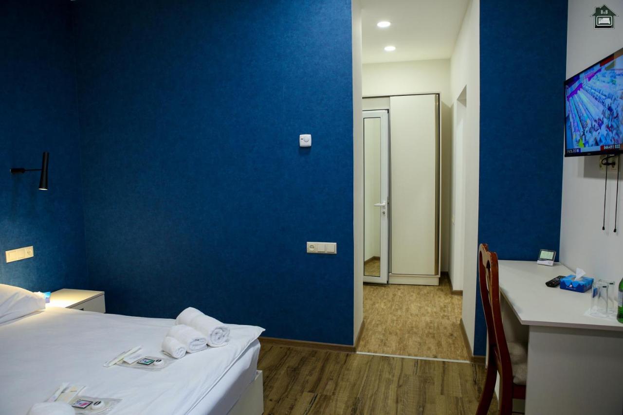 Guest House In غيومري المظهر الخارجي الصورة