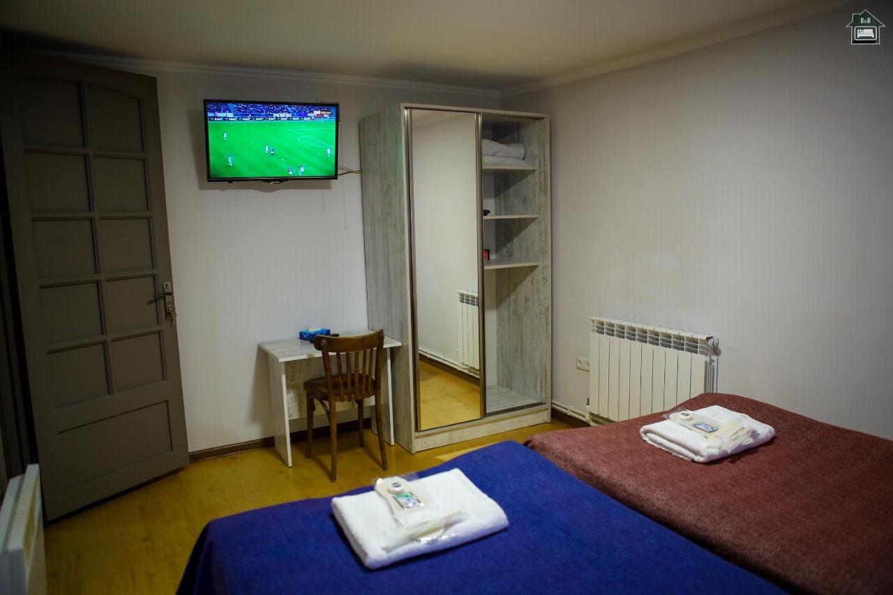 Guest House In غيومري المظهر الخارجي الصورة