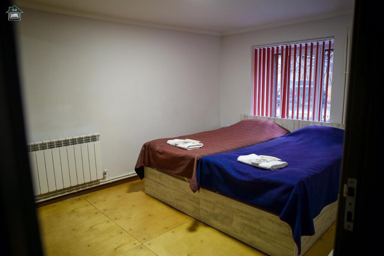 Guest House In غيومري المظهر الخارجي الصورة