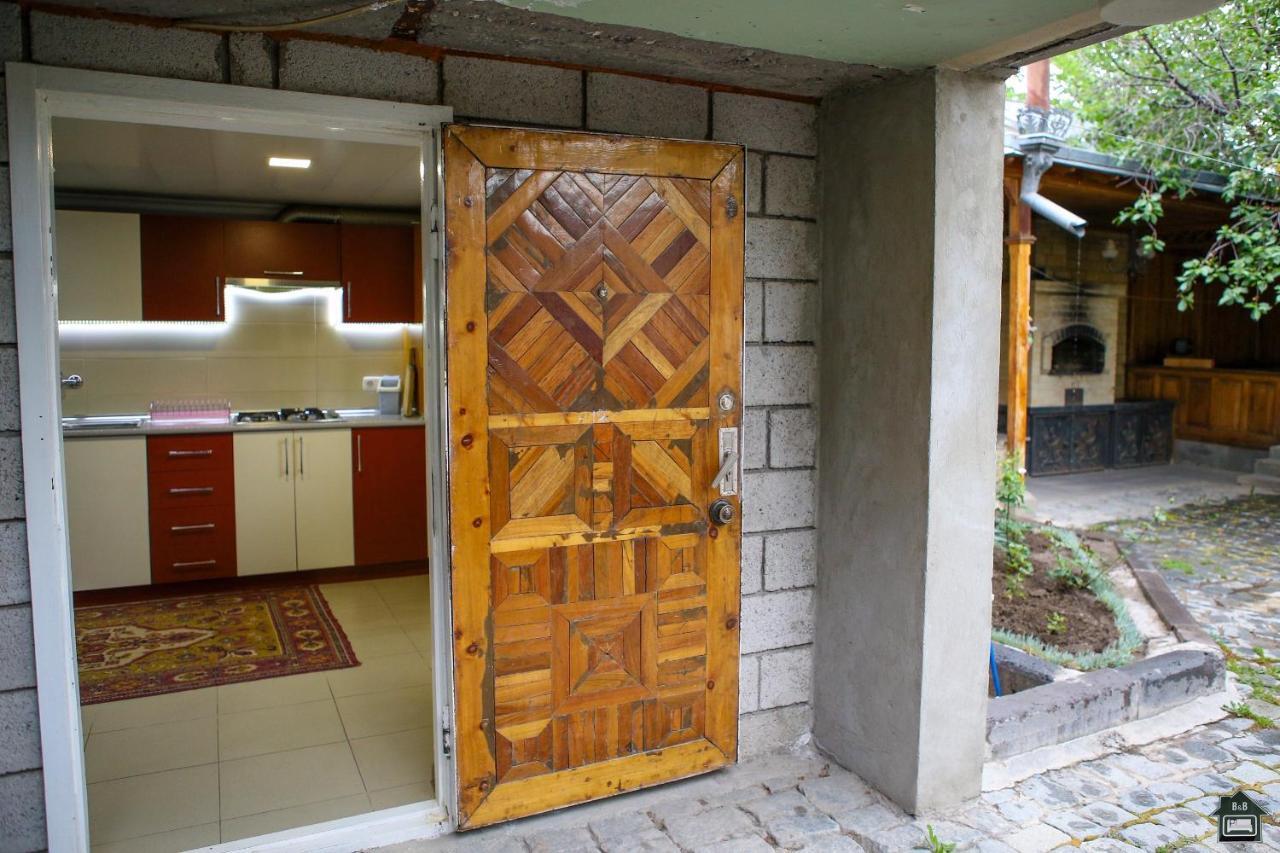 Guest House In غيومري المظهر الخارجي الصورة