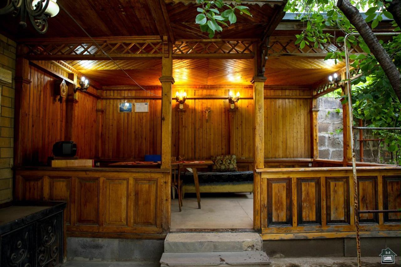 Guest House In غيومري المظهر الخارجي الصورة