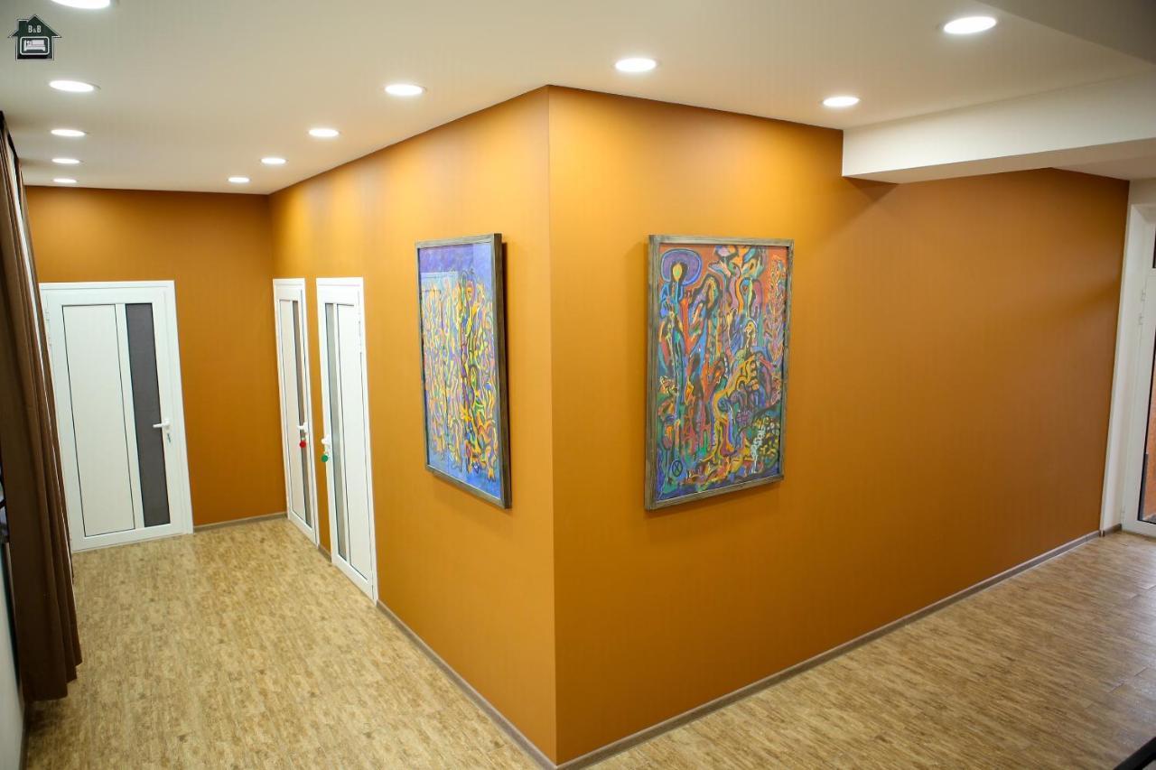 Guest House In غيومري المظهر الخارجي الصورة