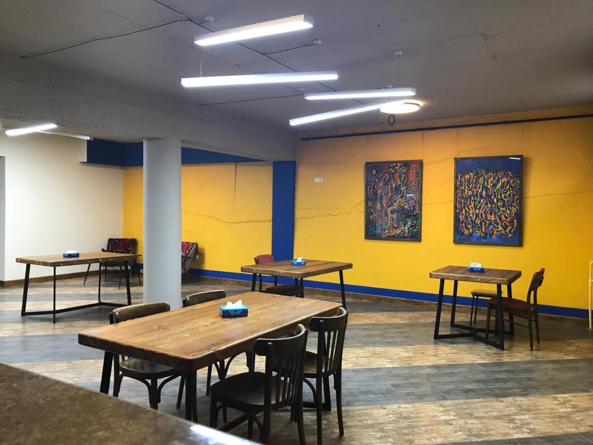 Guest House In غيومري المظهر الخارجي الصورة